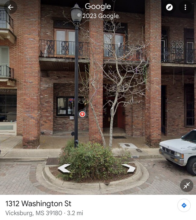 Front of Hub Building - 1312 Washington St Unit B