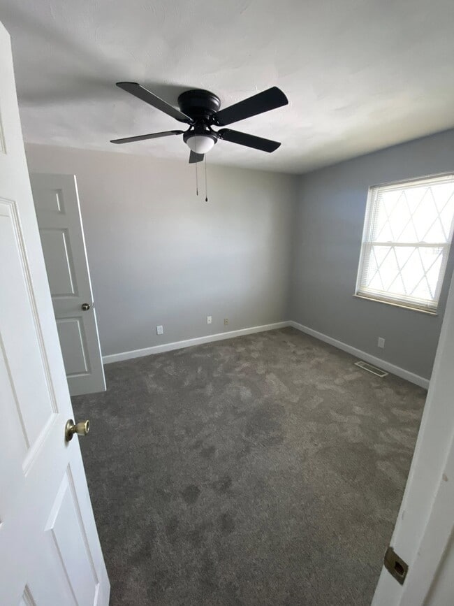 Photo - 205/207 2nd Street E Unidad 3