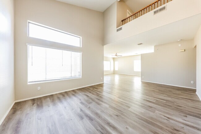 Photo - 2189 S 88th Ave