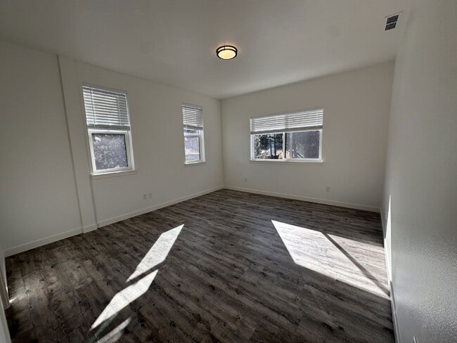 Photo - 20611 Independence Way Unidad 3