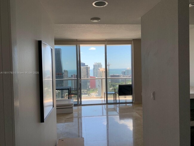Photo - 1060 Brickell Ave Condo Unit 3909