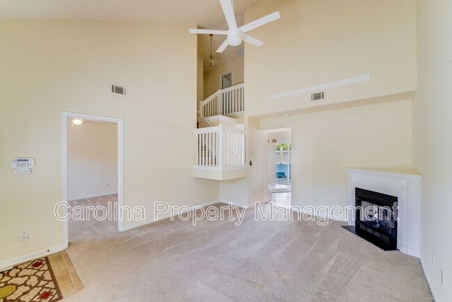 Photo - 17125 Greenlawn Hills Ct