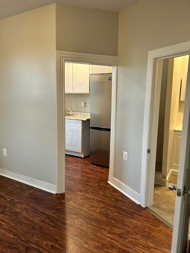 Photo - 1708 Harlem Ave Unit 3