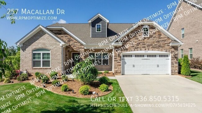 Photo - 257 Macallan Dr House