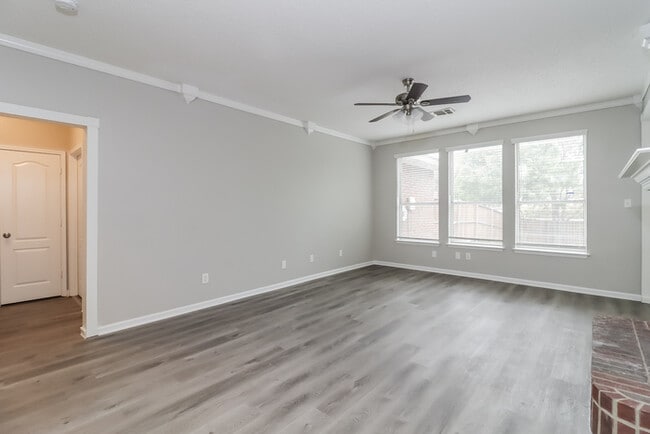 Photo - 426 Kimmel Dr