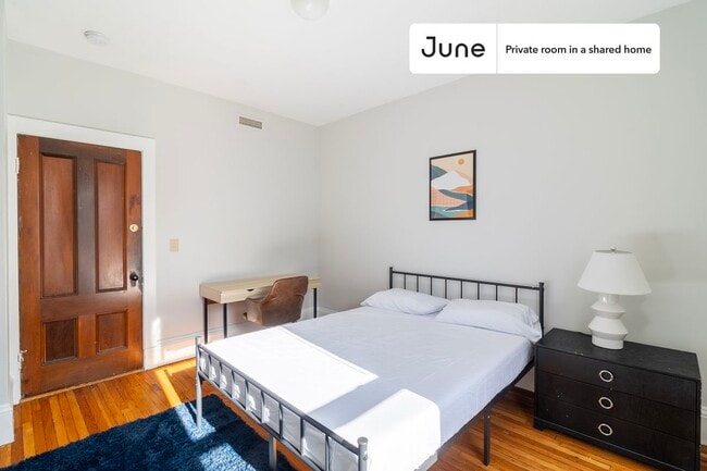 Photo - Room in Shared 4 bed/2 bath home Unidad C