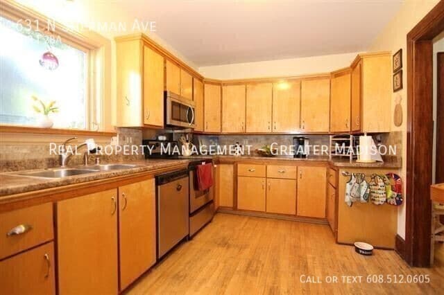Photo - 631 N Sherman Ave
