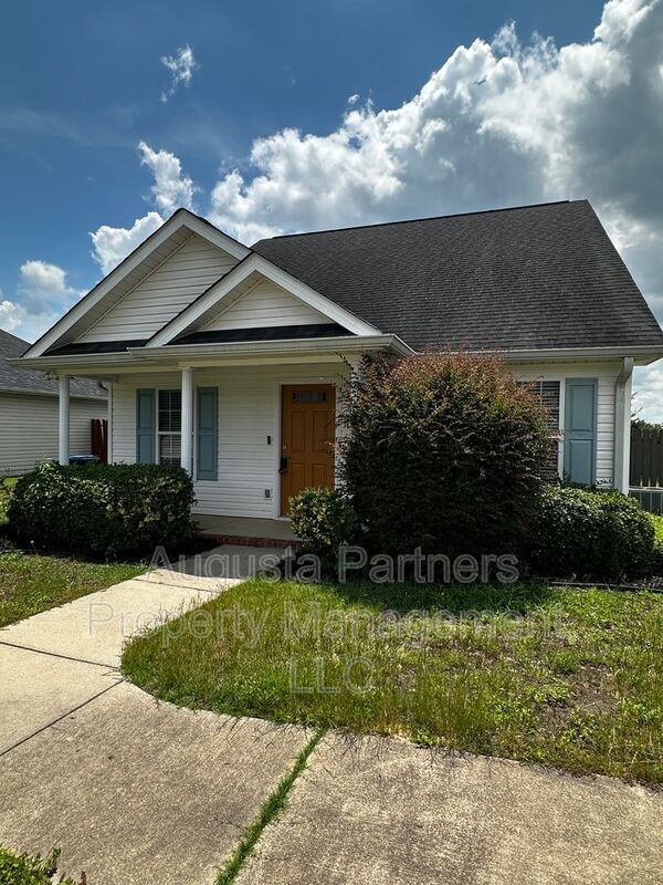 Photo - 2120 Whitney S Dr