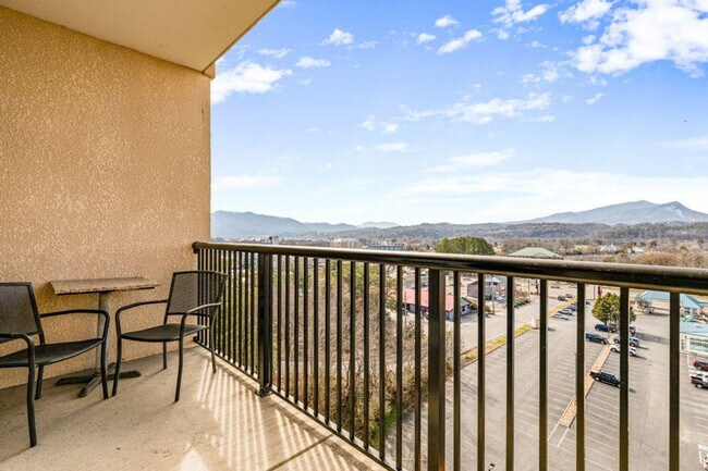 124 Plaza Dr Unit SI ID1266273P