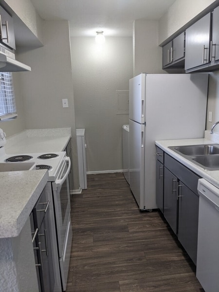 Oak Run Manor Apartments