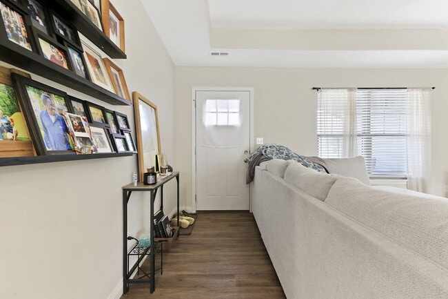 Photo - 5524 Sweetgum Cir