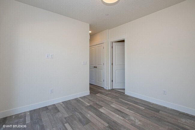 3208 Quarry Springs Dr