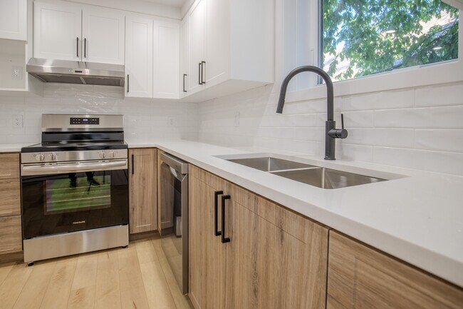 Photo - Newly renovated 2-bedroom apartment in Hull Unit 244-B