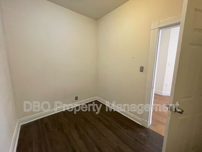 Photo - 262 Morton Ave