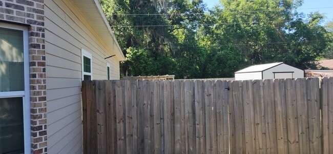 Photo - 6107 W 1st Manor