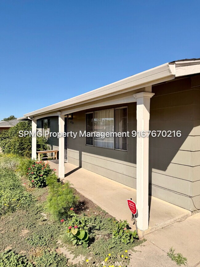 Photo - 3 Bedroom Sacramento Rental with Large Yard