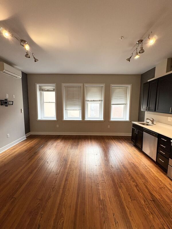 Photo - 21 S Calvert St Unit 5