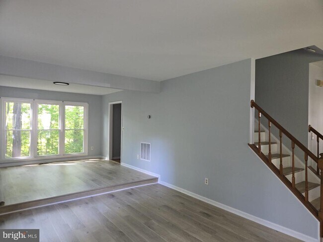 Photo - 2205 Blue Valley Dr