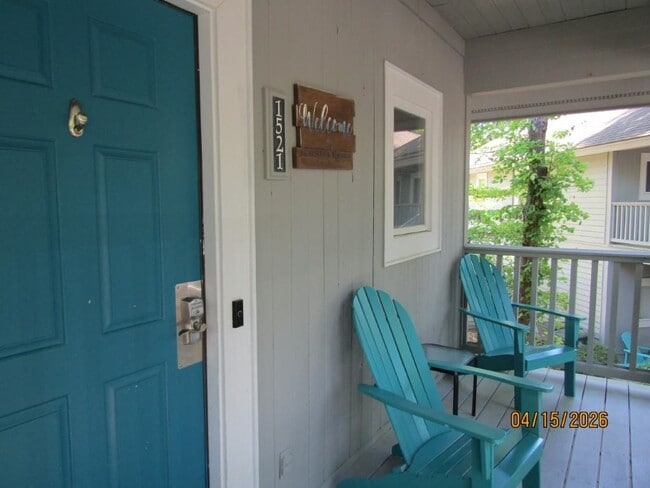 Photo - 1221 Lake Dr
