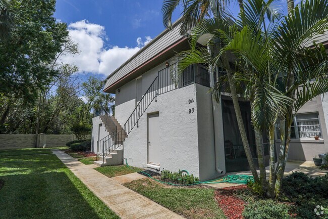 Building Photo - 94 Windtree Ln Rental