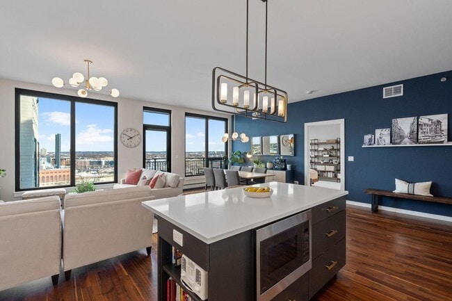 Photo - 1240 S 2nd St