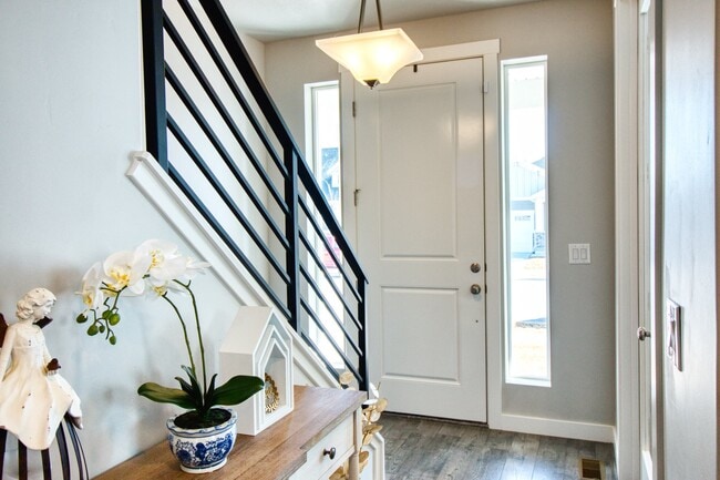 Photo - 2351 N 4060 W