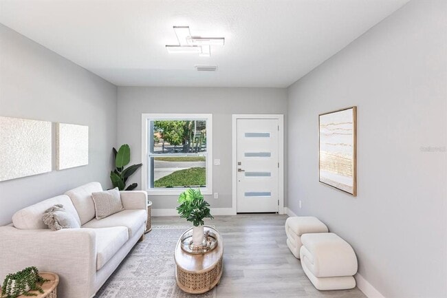 54 Evergreen St