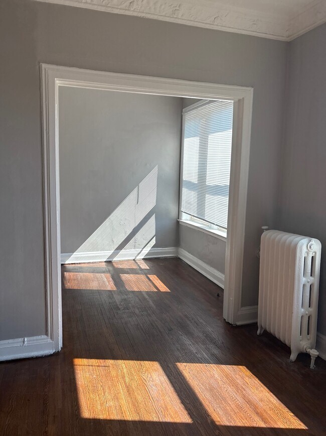 Photo - Florentine West