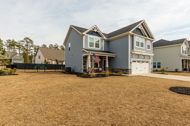 Photo - 205 Parrish Ln