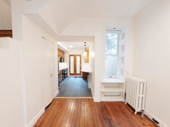 Photo - 1924 North St