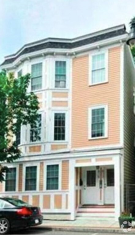 Building Photo - 613 Dorchester Ave Unit 2 Rental