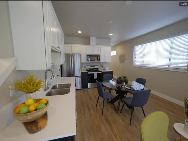 Photo - 1096 E Fairhaven Ave