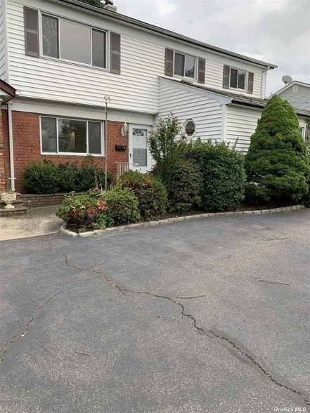 Photo - 120 Ketridge St Rental