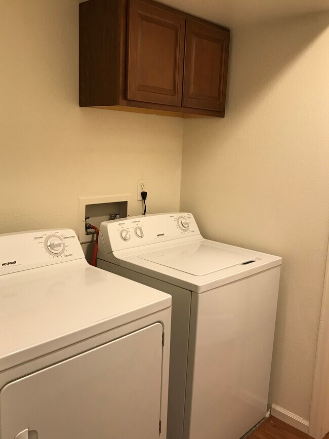 7003 Tumbleweed Dr Unit B
