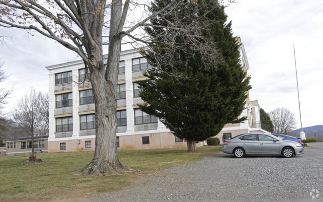 Evergreen Ridge Apartments