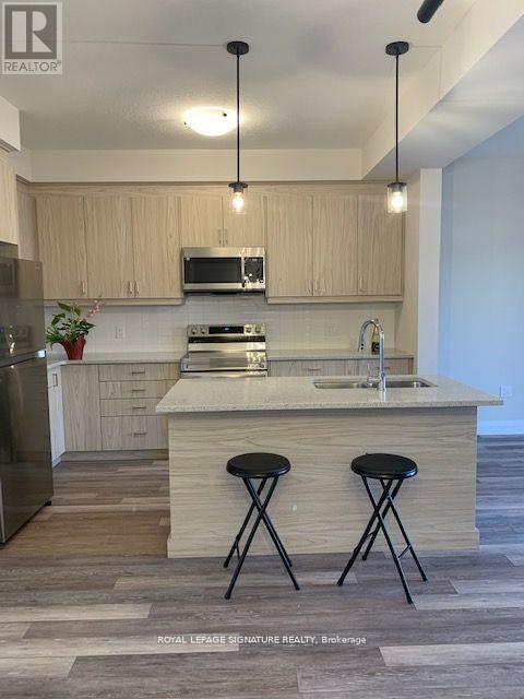 Photo - 143 Elgin St N