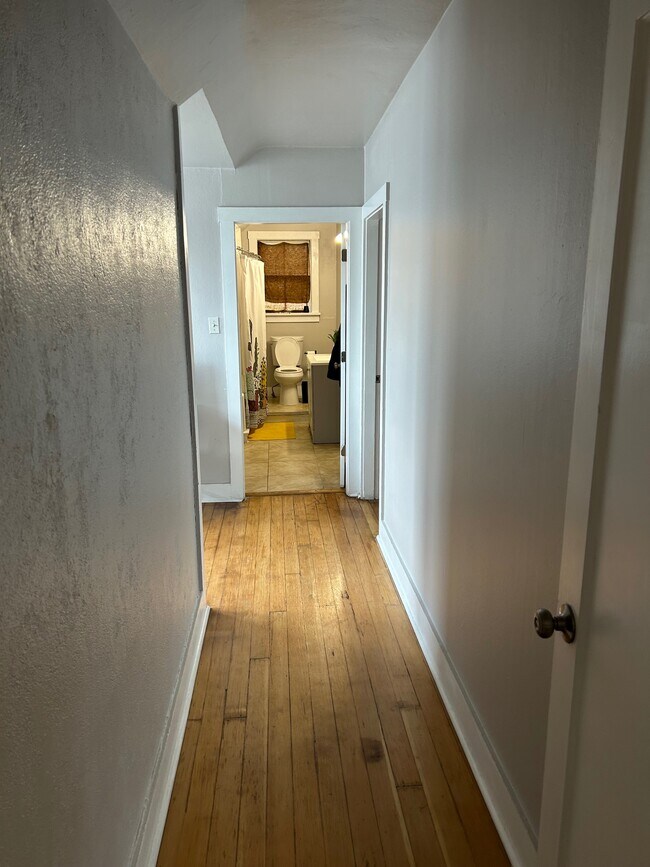 Photo - 935 S 700 E Unit Upper