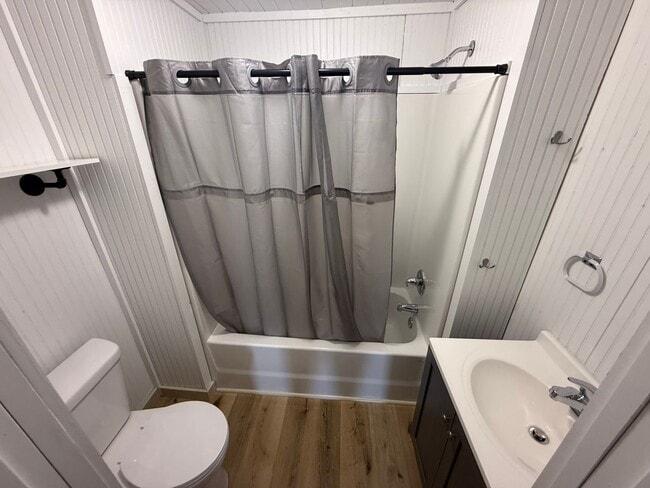 Photo - House Available