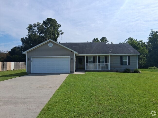 Building Photo - Beautiful Home in Valdosta, Ga!