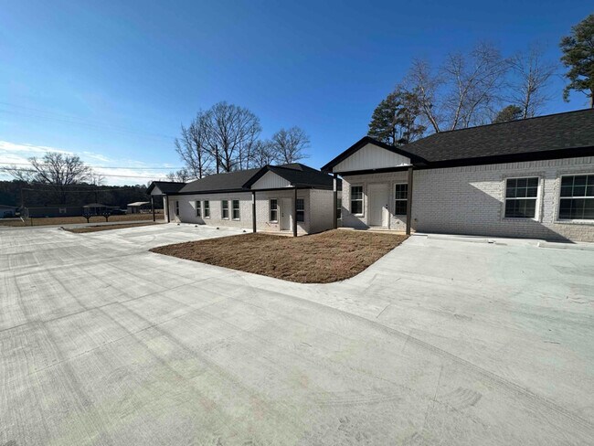 Photo - 530 Bowser Rd Unit D