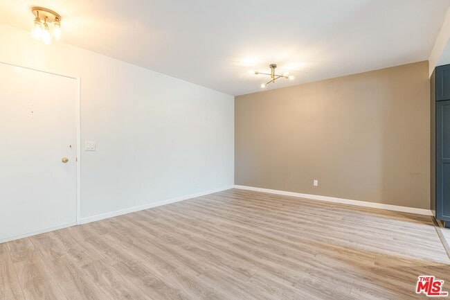 5000 S Centinela Ave Unit 344