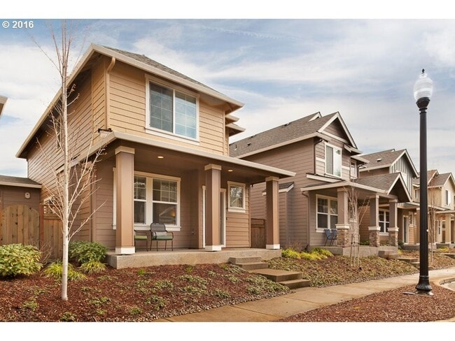 345 NE 105th Ave