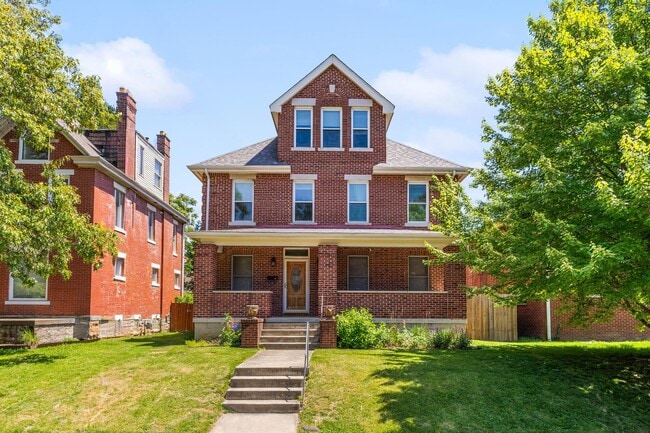Building Photo - 78 Auburn Ave