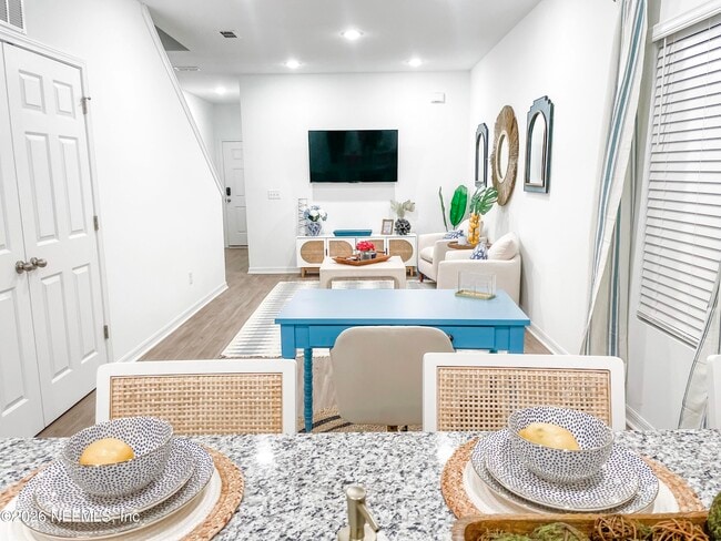 Photo - 81 Zaragoza Dr