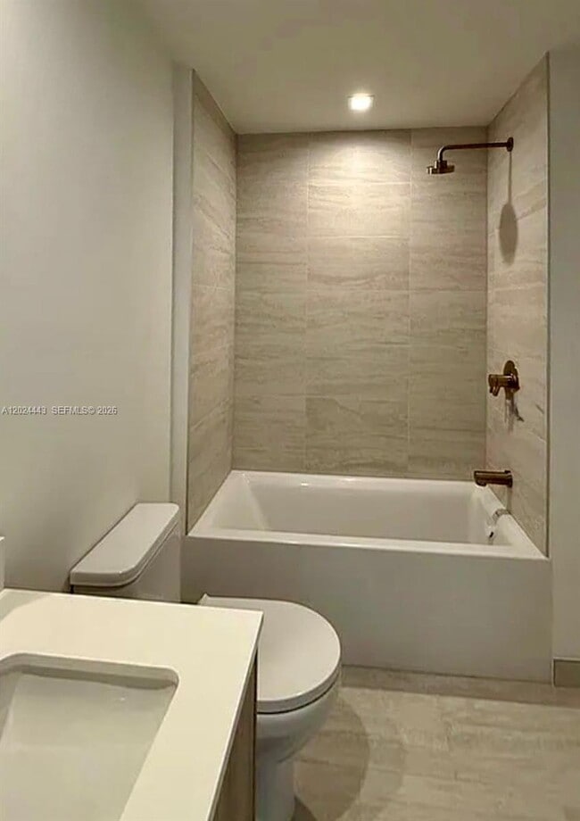 Photo - 77 SE 5th St Unit 2305