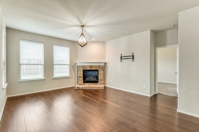 Photo - 1900 Outpost Creek Ln