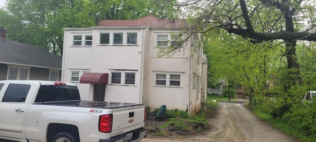 616 S Fremont Ave