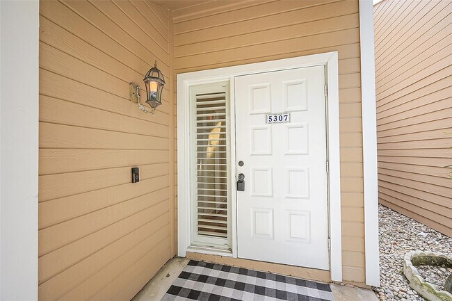 Photo - 5307 Buckhead Cir