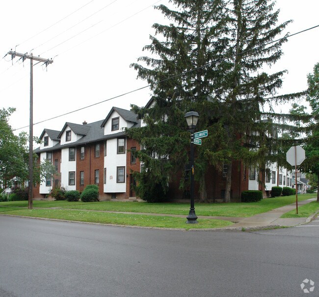 242-252 Delaware Rd - 242-252 Delaware Rd Apartments