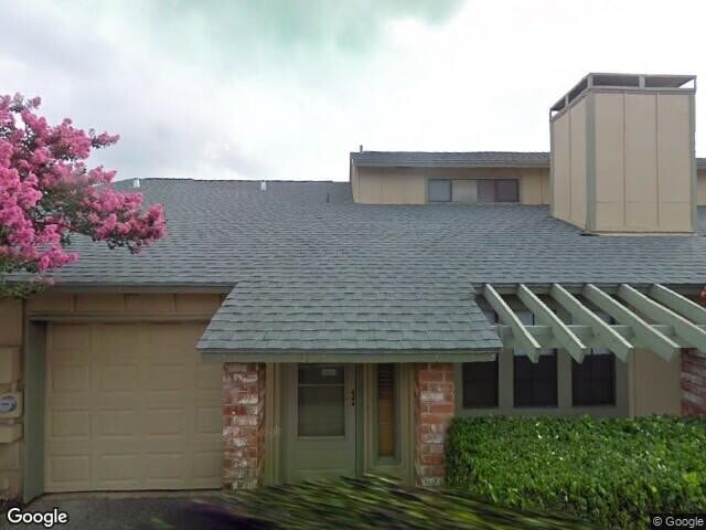 Building Photo - 914 W Meadowmere Ln Rental